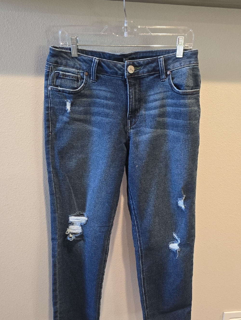 1822 Denim Dark Blue Distressed Jeans